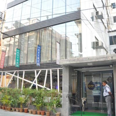 Hotel Esteem (6A SUSHIL SEN ROAD 700025 Kolkata)