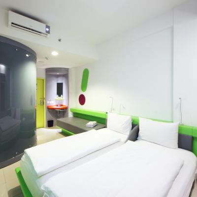 POP! Hotel Tebet Jakarta (Jl. Prof. Dr. Soepomo SH no. 29 12810 Jakarta)