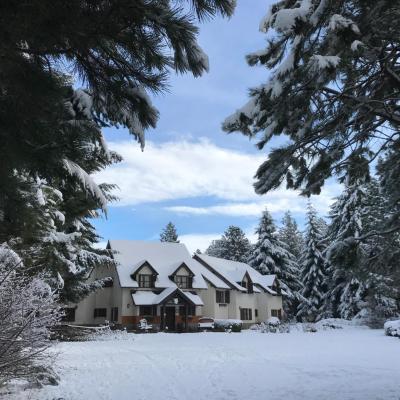 Posada del Angel (Avenida Bustillo Km.12600 8400 San Carlos de Bariloche)