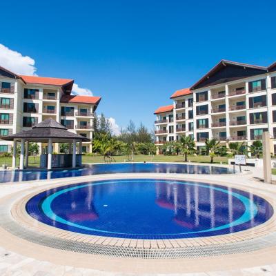 Sabah Beach Villas & Suites (PV139, Precinct Dillenia, Nexus Residence Karambunai, Off Sepangar Bay, Sabah 88993 Kota Kinabalu)