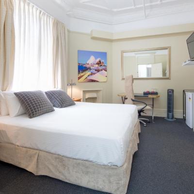 Neutral Bay Lodge (45 Kurraba Road, Neutral Bay 2089 Sydney)