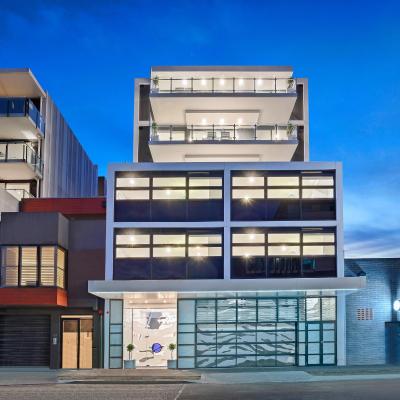 The Hamptons Apartments - Port Melbourne (45 Nott Street 3207 Melbourne)