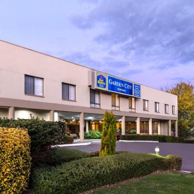 Garden City Hotel, Best Western Signature Collection (55 Jerrabomberra Avenue, Narrabundah 2604 Canberra)