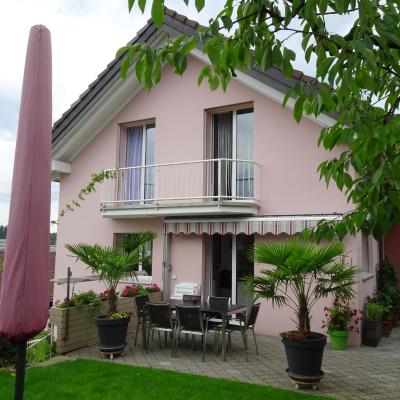 B & B Hartenfels 73 (Hartenfelsstrasse 73 6030 Lucerne)