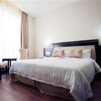 Hotel S Damansara (No. 1, Jalan Cempaka SD 12/5, Bandar Sri Damansara PJU 9 52200 Kuala Lumpur)