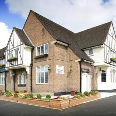 The Park Hotel (Dunningsbridge Rd, Aintree L30 6YN Liverpool)