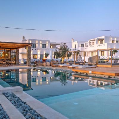 Portes Suites & Villas Mykonos (Glastros Mykonos 84600 Mykonos)