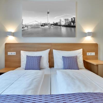 McDreams Hotel Düsseldorf-City (167 Karl-Geusen-Strasse 40227 Düsseldorf)