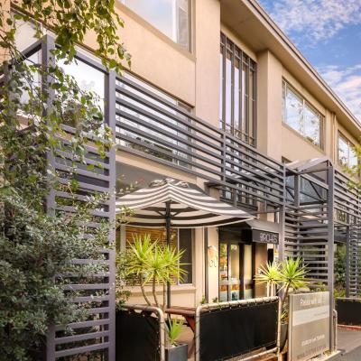 Birches Serviced Apartments (160 Simpson Street 3002 Melbourne)