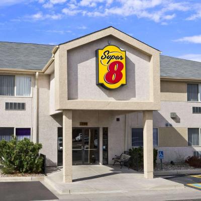 Super 8 by Wyndham Colorado Springs Airport (1790 Aeroplaza Drive CO  80916  Colorado Springs)