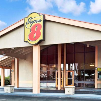 Super 8 by Wyndham Kissimmee/Maingate/Orlando Area (5875 West Irlo Bronson Highway FL 34746 Orlando)
