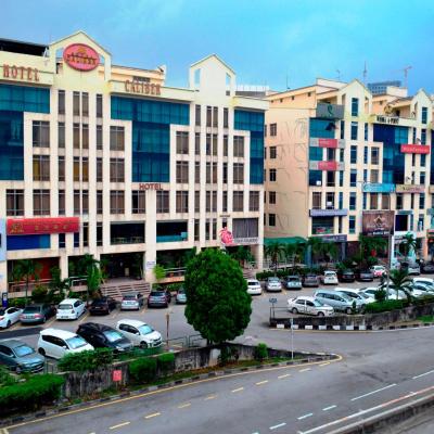 Hotel Caliber (46-56 Jalan 5/101C, Off Jalan Kaskas, Taman Cheras 56100  Kuala Lumpur)