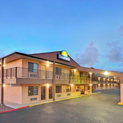 Days Inn by Wyndham East Albuquerque (10321 Hotel Avenue Northeast NM 87123 Albuquerque)