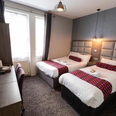 Euro Hotel (31 Shepherds Bush Road W6 7LX Londres)