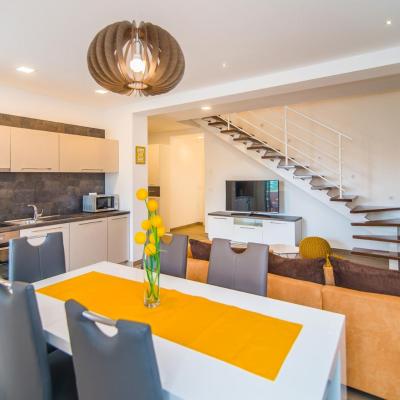 Milohanic Luxury Porec Apartments (Pazinska 27a 52440 Poreč)