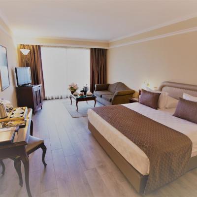 Karaca Hotel (Sevket Ozcelik Sokak No:55 Sevgi Yolu (Alsancak) 35420 Izmir)