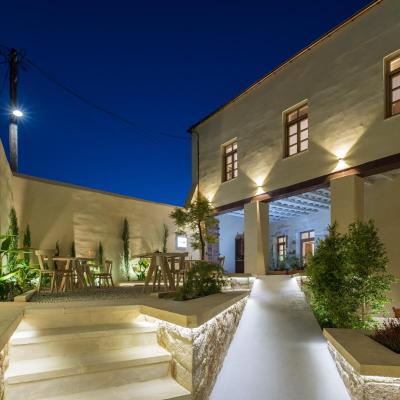 Aelios Design Hotel (58 Zampeliou 73100 La Canée)