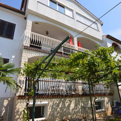 Arthouse Villa Palma (Jadranska 7 52440 Poreč)