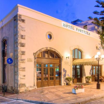 Fortezza Hotel (16 Melissinou Str. 74100 Réthymnon)