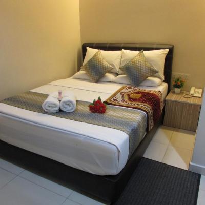 Safari Hotel (Lot 9-12 Jalan Mamanda 5, Off Jalan Ampang,  68000 Kuala Lumpur)