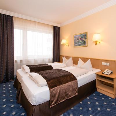 Hotel Royal (Schillerstr. 11a 80336 Munich)