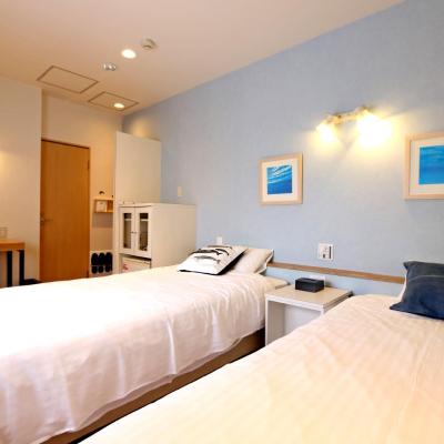 Hotel 3 O'Clock Tennoji (Tennoji-ku Chausuyama-cho 4-14 543-0063 Osaka)