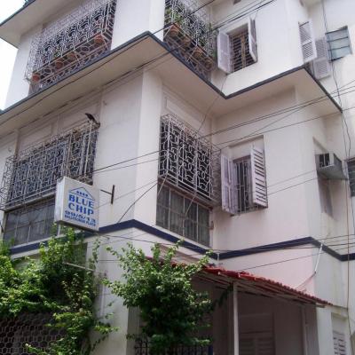 Blue Chip (99/5/13,Ballygunge Place,Ballygunge Phari, 700019 Kolkata)