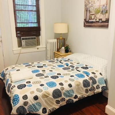 Best Bedroom Next to JHU (202 E 32nd St 21218 Baltimore)