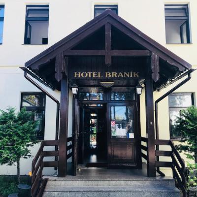 Hotel Braník (Pikovická 199/3 14700 Prague)