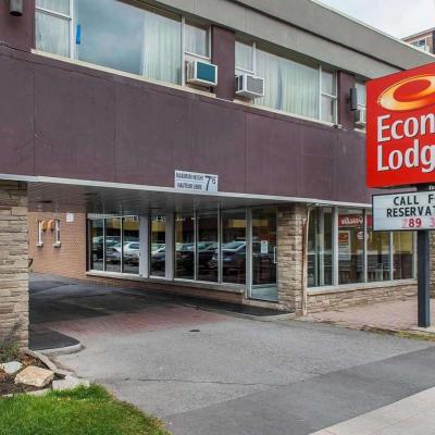 Econo Lodge Downtown Ottawa (475 Rideau Street K1N 5Z3 Ottawa)