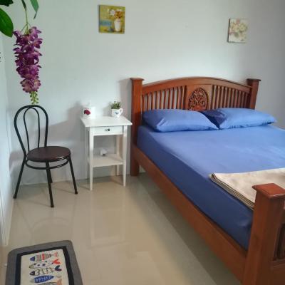 Mae Pon Hostel (90/1,90/9, Moo. 6,Khuekkhak, Takua Pa ,Phangnga 82190 Khao Lak)