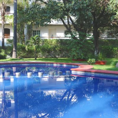 Áurea Hotel and Suites (Avenida Lopez Mateos Sur 3848 45070 Guadalajara)