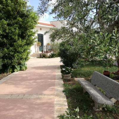 COUNTRYHOUSE (STRADA TORRE DI MIZZO, 34 70126 Bari)