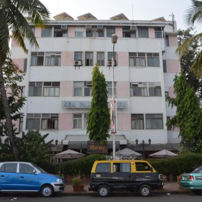 Sea Palace Hotel - near Gateway of India (26, P. J. Ramchandani Marg 400001 Mumbai)