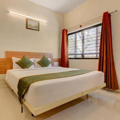 Itsy Hotels KES Residency (#151/Y, 50th Cross, #RD Block, Rajajinagar, Bangalore, Karnataka 560010 Bangalore)