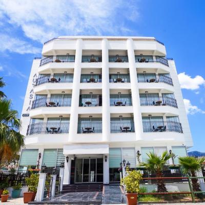 Aurasia Sea Side Hotel (Kemal Elgin Bulv.230 Sok No:3 Uzunyalı  48700 Marmaris)