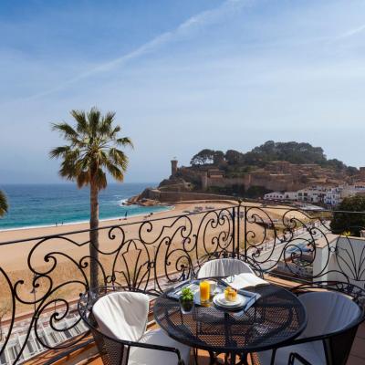 Hotel Diana (Plaza España, 6 17320 Tossa de Mar)