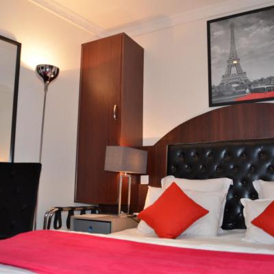 Hotel Regina Montmartre (94 Boulevard de Rochechouart 75018 Paris)