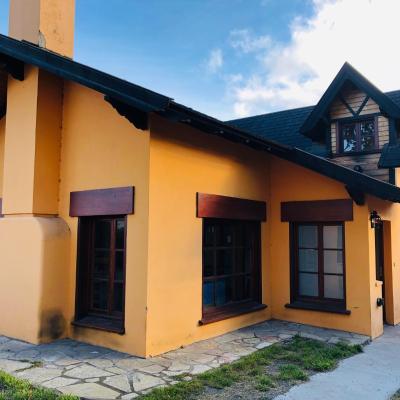 Hostel Olimpo House (Sarmiento 425 8400 San Carlos de Bariloche)