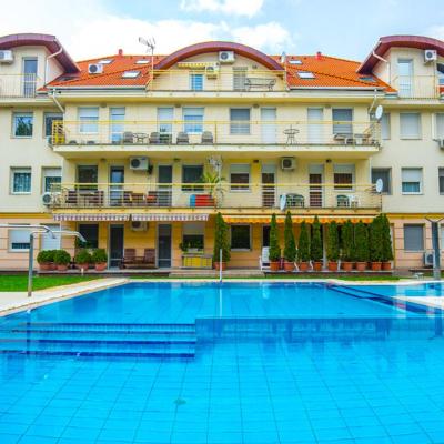 Kis-Gast Panoráma Apartman (Sport utca16/B 3 em /27 4200 Hajdúszoboszló)