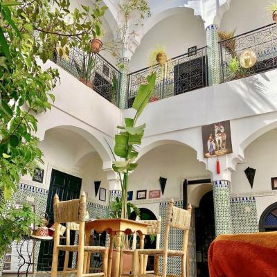 Riad Sijane (Ben Salah, Derb Boulmlouj, 5 40300 Marrakech)