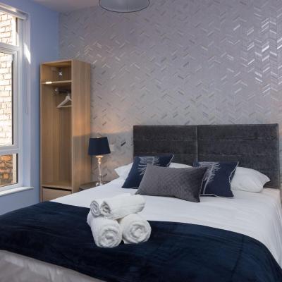 Titanic Guest Boutique, 4-Star Accommodation (149 Templemore Avenue BT5 4FQ Belfast)