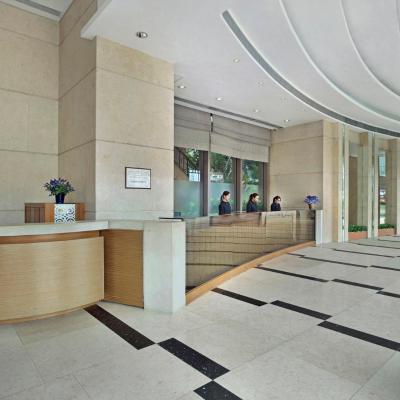 Rambler Oasis Hotel (Hotel 1, No. 1 Tsing Yi Road  Hong Kong)