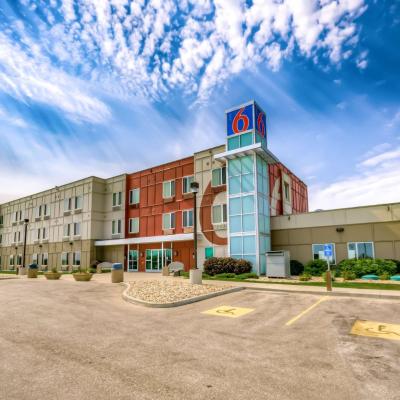 Motel 6-Headingley, MB - Winnipeg West (4400 Portage Avenue R4H 1C6 Winnipeg)