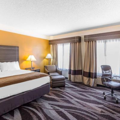 Comfort Inn near Frost Bank Center (6075 IH-10 East 78219 San Antonio)