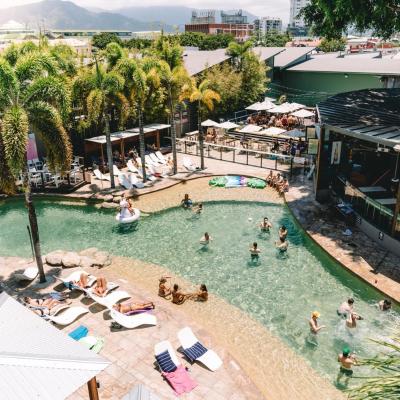 Gilligan's Hotel & Resort Cairns (57-89 Grafton Street 4870 Cairns)