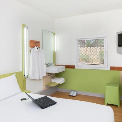 ibis Budget - Melbourne Airport (12 Caldwell Drive, Melbourne Airport 3045 Melbourne)