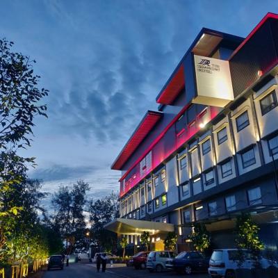 TSR Seafront Hotel (Lot No: 1939 Batu 8, Jalan Pantai, Teluk Kemang, 75010 Port Dickson)