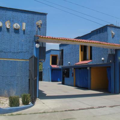 Motel Flamingos (RIveras del Atoyac 2408, Col. Eduacion Oaxaca de Juarez, Oaxaca C.P. 68010 68010 Oaxaca)