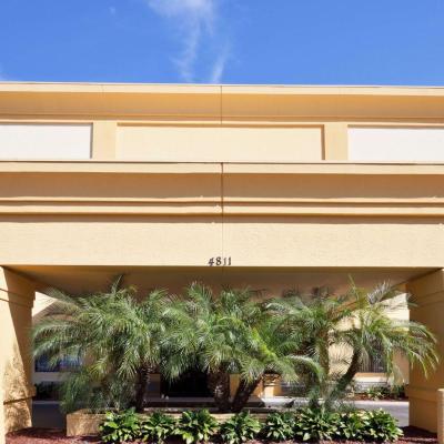 La Quinta by Wyndham Tampa Fairgrounds - Casino (4811 US Highway 301 North FL 33610 Tampa)